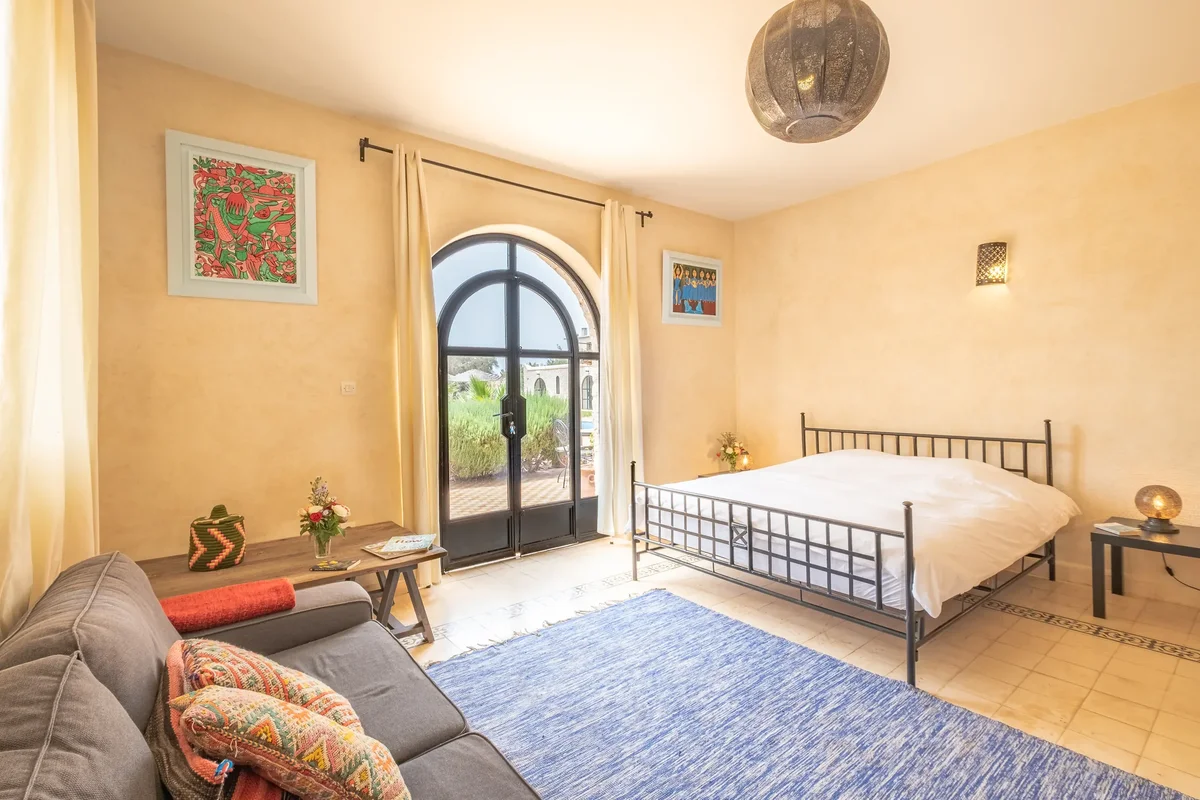 Chambre spacieuse pour groupes dans notre riad